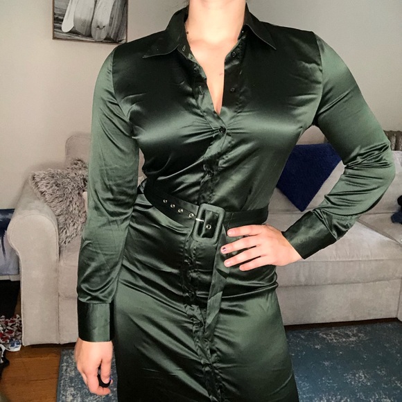 New beautiful button up dress with belt - Picture 6 of 12
